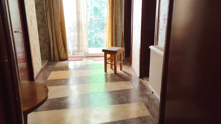 Apartament 4 camere in zona UMFST ( Romanu Vivu ) - Poză 9