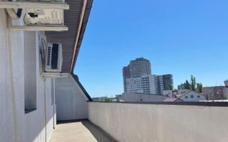 Apartament superb cu trei camere, Aparatorii Patriei, 124.000 € - Poză 12