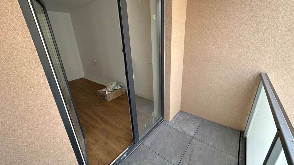 Apartament 2 camere bloc nou Torontalului - Poză 9