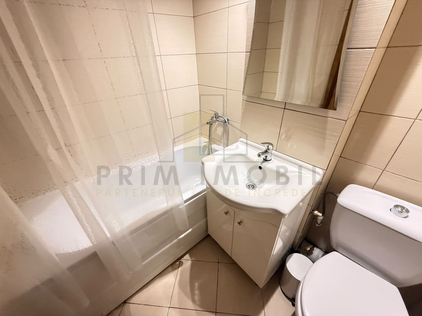 Apartament 2 camere, Hala Centrala, etaj 8, vedere panoramica, renovat - Poză 20