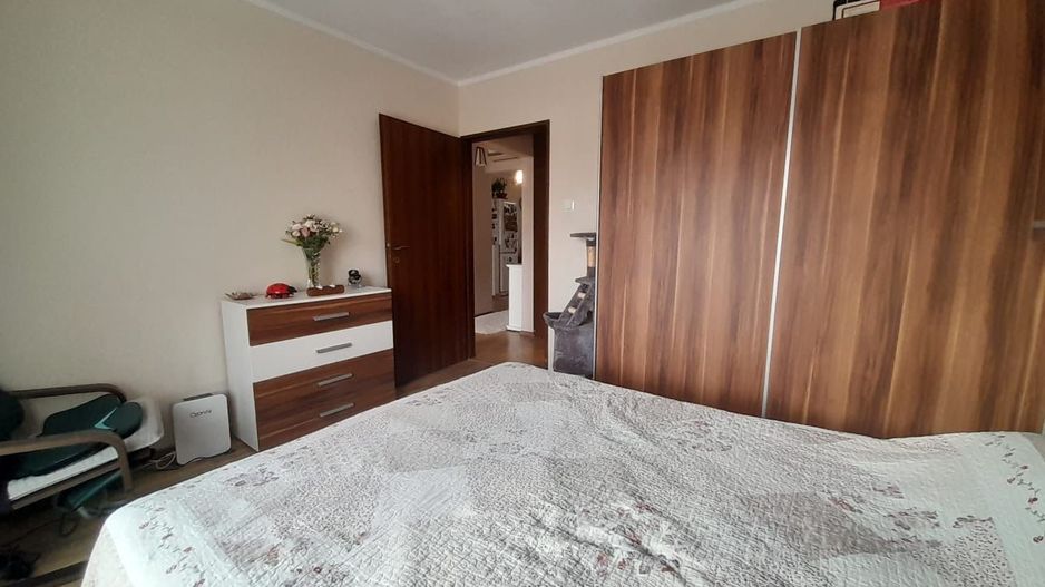 Apartament spatios cu patru camere zona -Bucovina - Poză 22