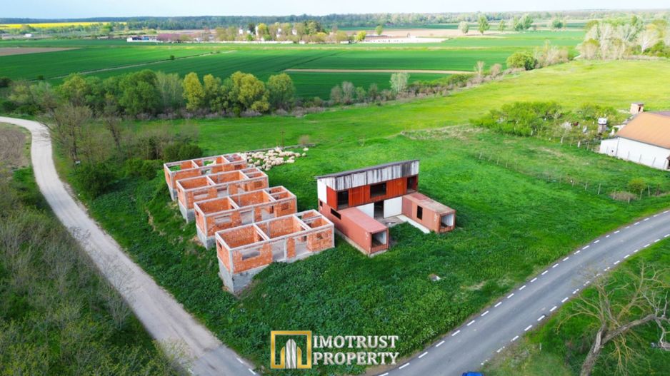 Case individuale în stadiu de roșu – Călugăreni, 8 km până la Arad - Poză 3