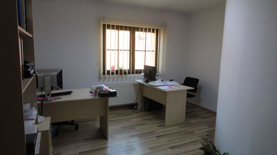 Imobil cu multiple destinatii - Poză 8