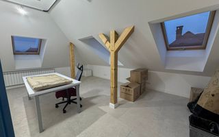 Vila impresionanta cu 12 incaperi in Andrei Muresanu - Poză 22