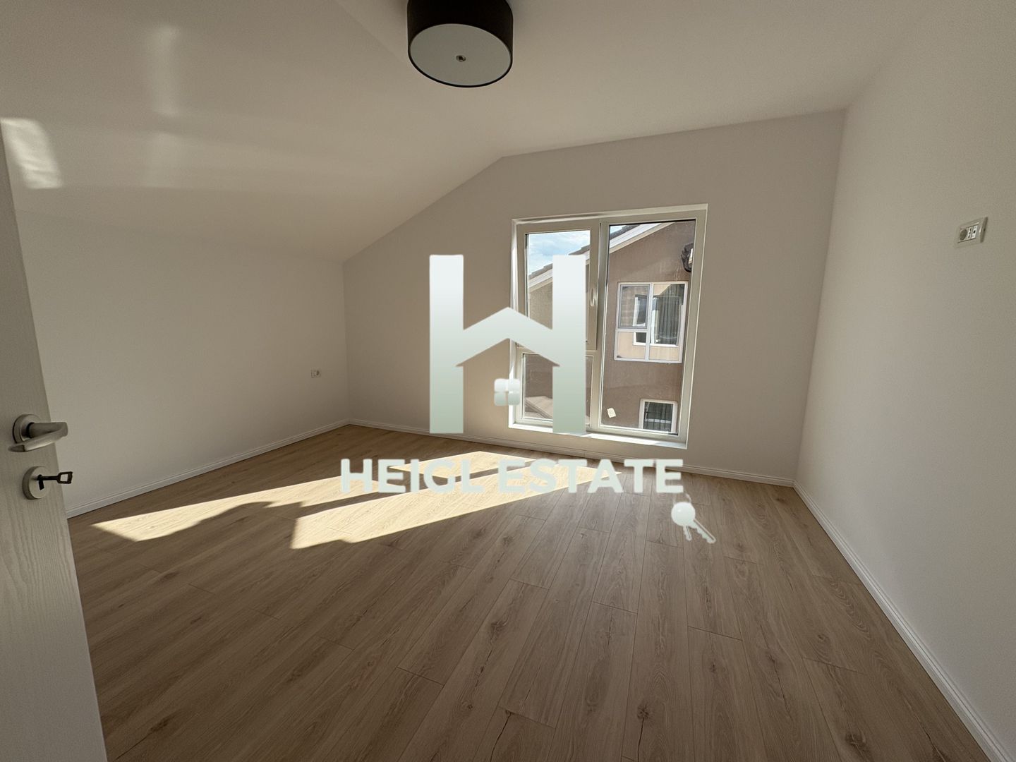 Duplex cu 3 camere in zona Calea Urseni - Poză 3