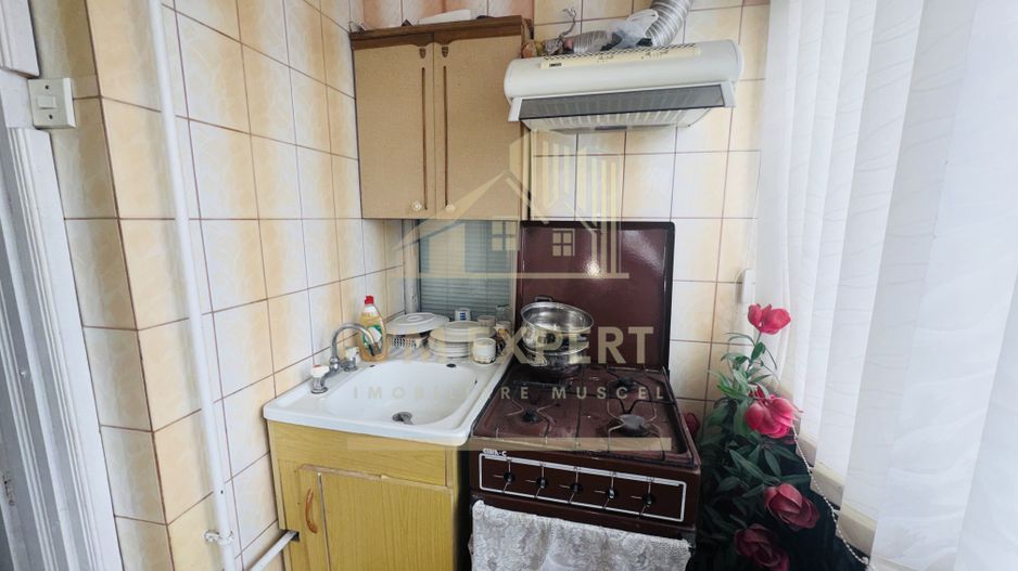 APARTAMENT 2 CAMERE ETAJ 2 GRUI CAMPULUNG - Poză 7