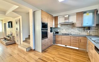 Casă tip duplex de inchiriat, Bartolomeu