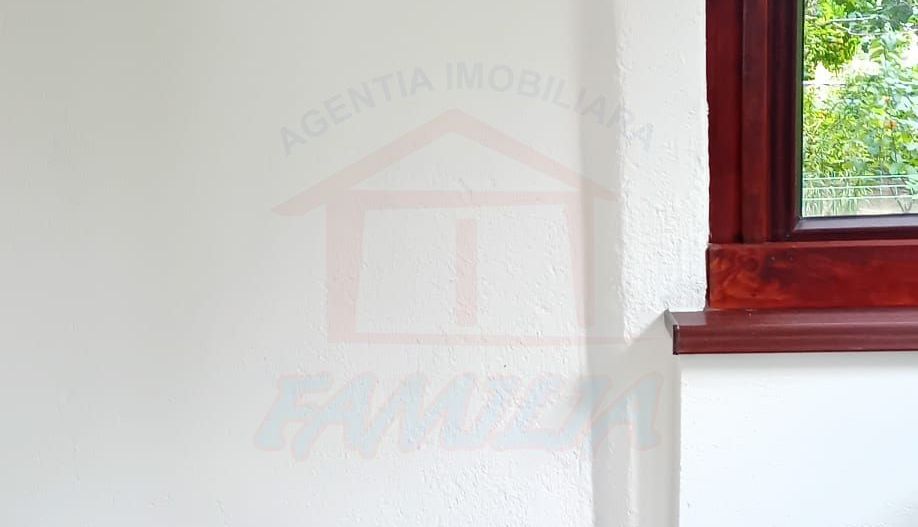 Inchiriere apartament 2 camere, Micro 21, parter, 50 mp, 305 EURO/Luna - Poză 9