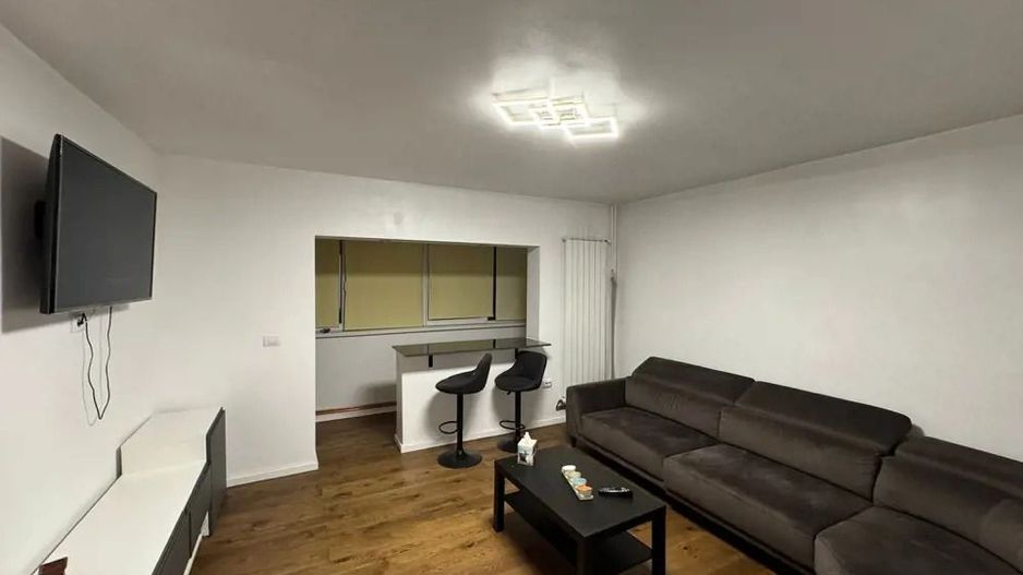 AP. 2 CAMERE MILITARI, BUCATARIE INCHISA, CENTRALA, METROU 3 MIN - Poză 1