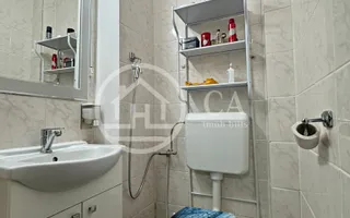 Apartament de vânzare cu 4 camere în zona Rogerius, Oradea - Poză 13