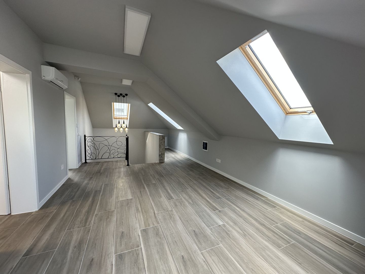 Casa pretabila birouri - Poză 33