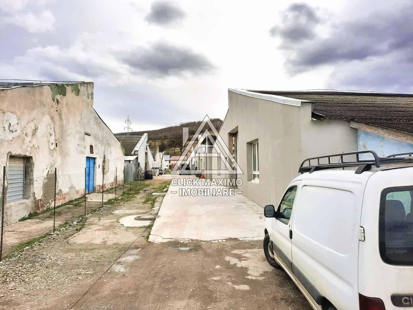 770 mp HALA TIP AVICOLA si 1390 mp TEREN INTRAVILAN, BECLEAN-BISTRITA - Poză 6