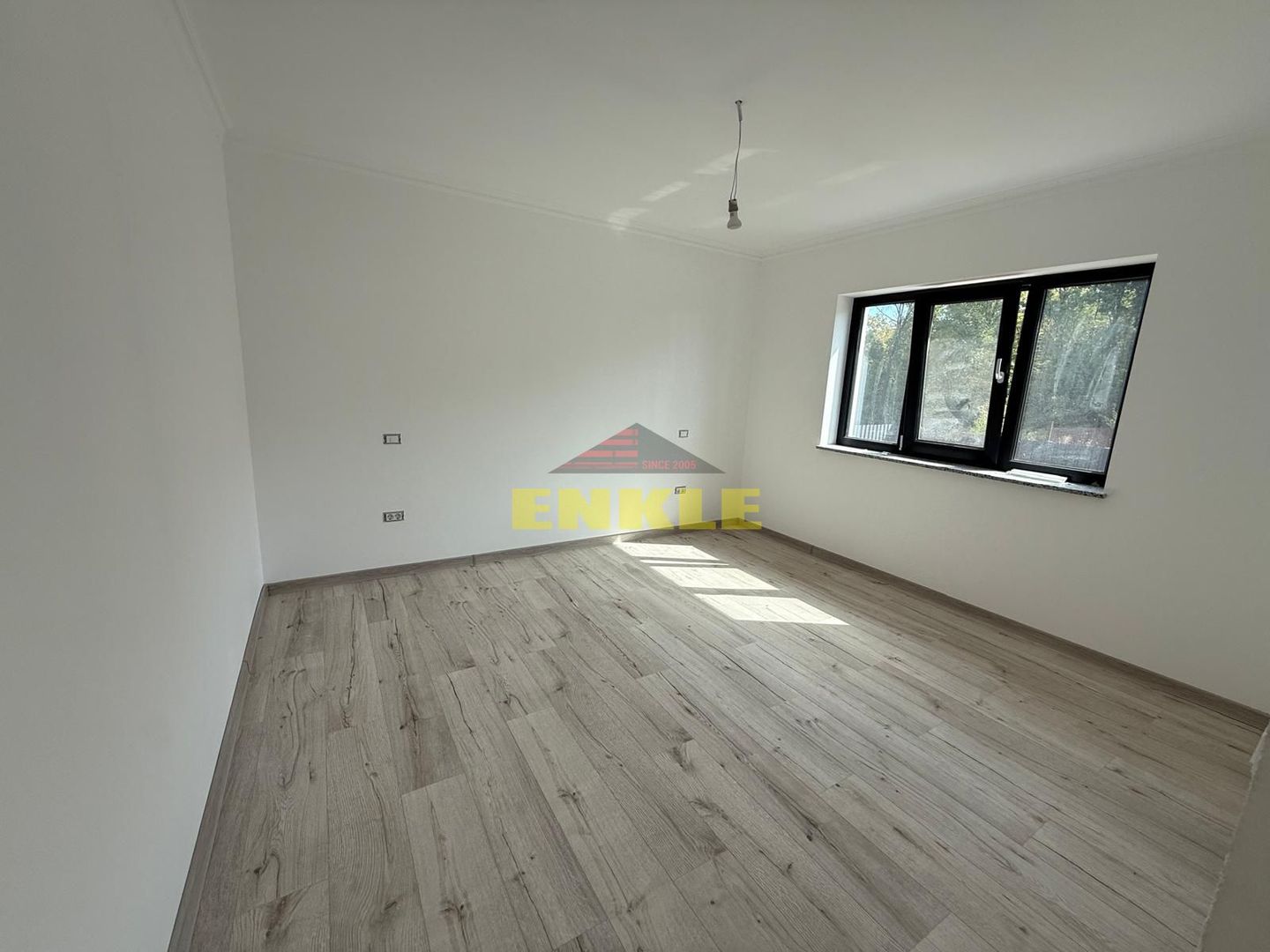 CASE NOI DE VÂNZARE – ZONA LEBĂDA - Poză 2