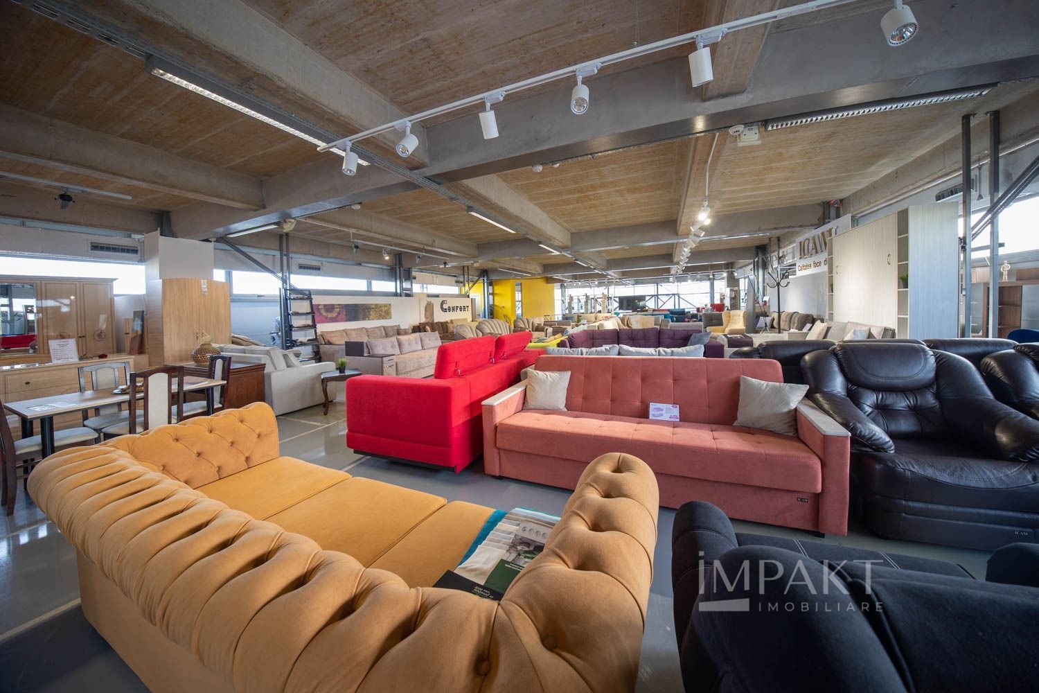 Cladire comerciala reprezentativa de inchiriat Calea Bucuresti Brasov - Poză 40