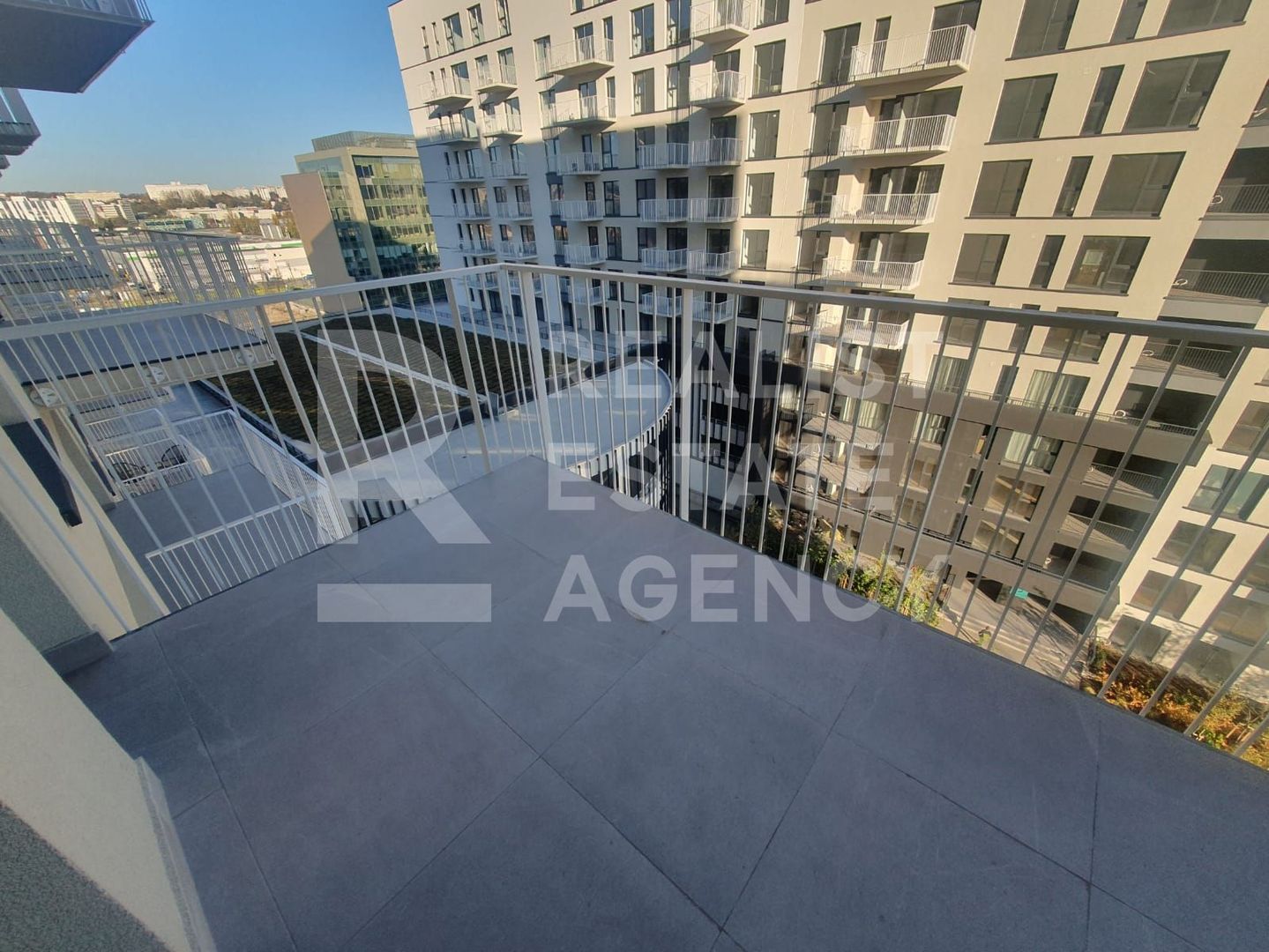 Apartament 2 camere la Silk District - Poză 5