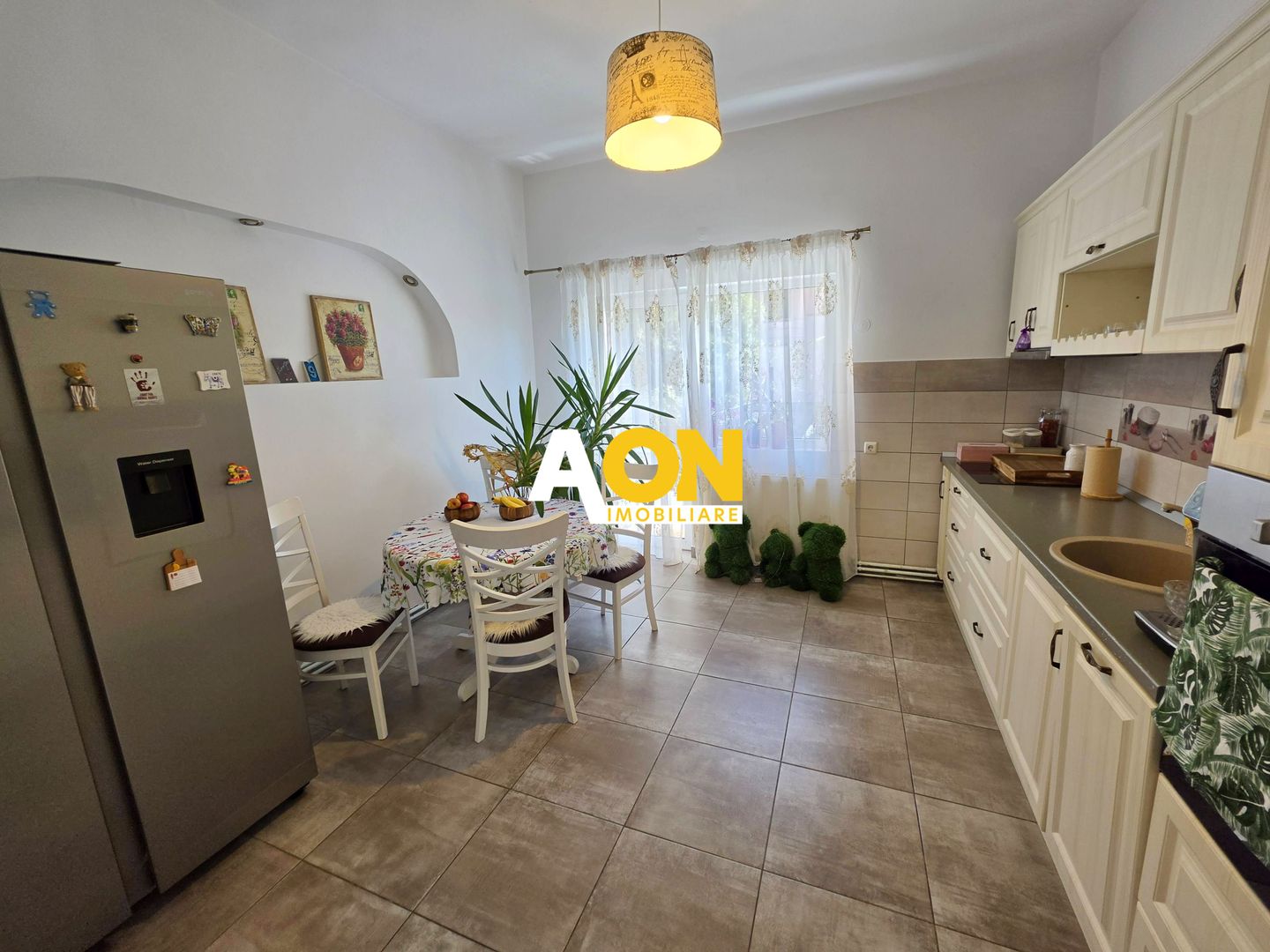 1/2 Duplex mobilat, utilat, 3 camere, 323 mp teren, Cetate, zona Schit - Poză 8