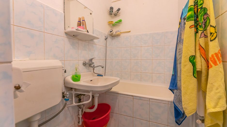 Apartament 2 camere, etaj 1, zona Florilor - Poză 7
