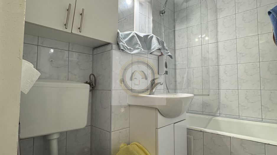Apartament /Garsoniera - Poză 8