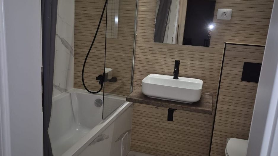 Închiriere Apartament cu 2 camere bloc nou, parcare inclusă - Poză 3