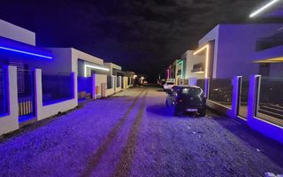 Casa individuala - 300 mp  - 5 camere - 3 bai - Poză 3