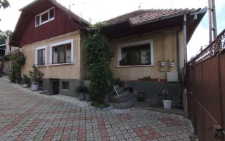 Casa individuala 140mp, teren 1555 mp, Sacele. - Poză 1