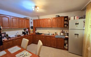 Casa de vanzare cu teren mare pe Ady Endre Aradul nou - Poză 22