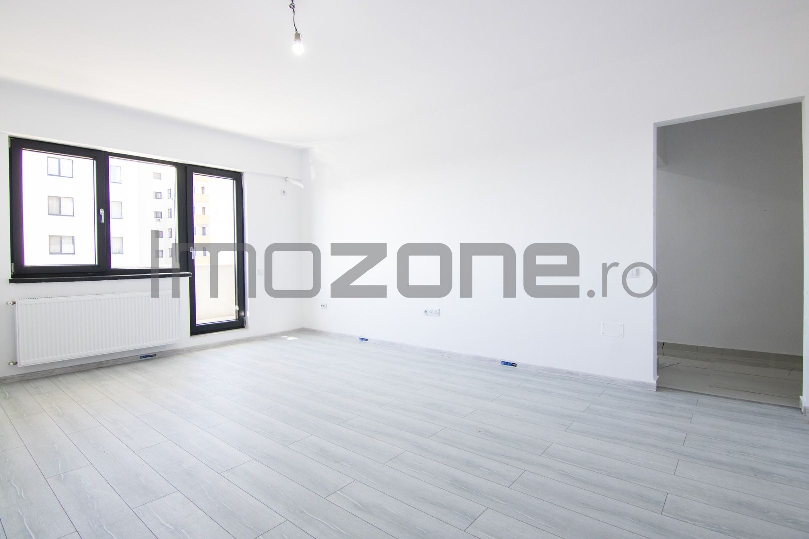 Luna IULIE vine cu 10% REDUCERE - Poză 4