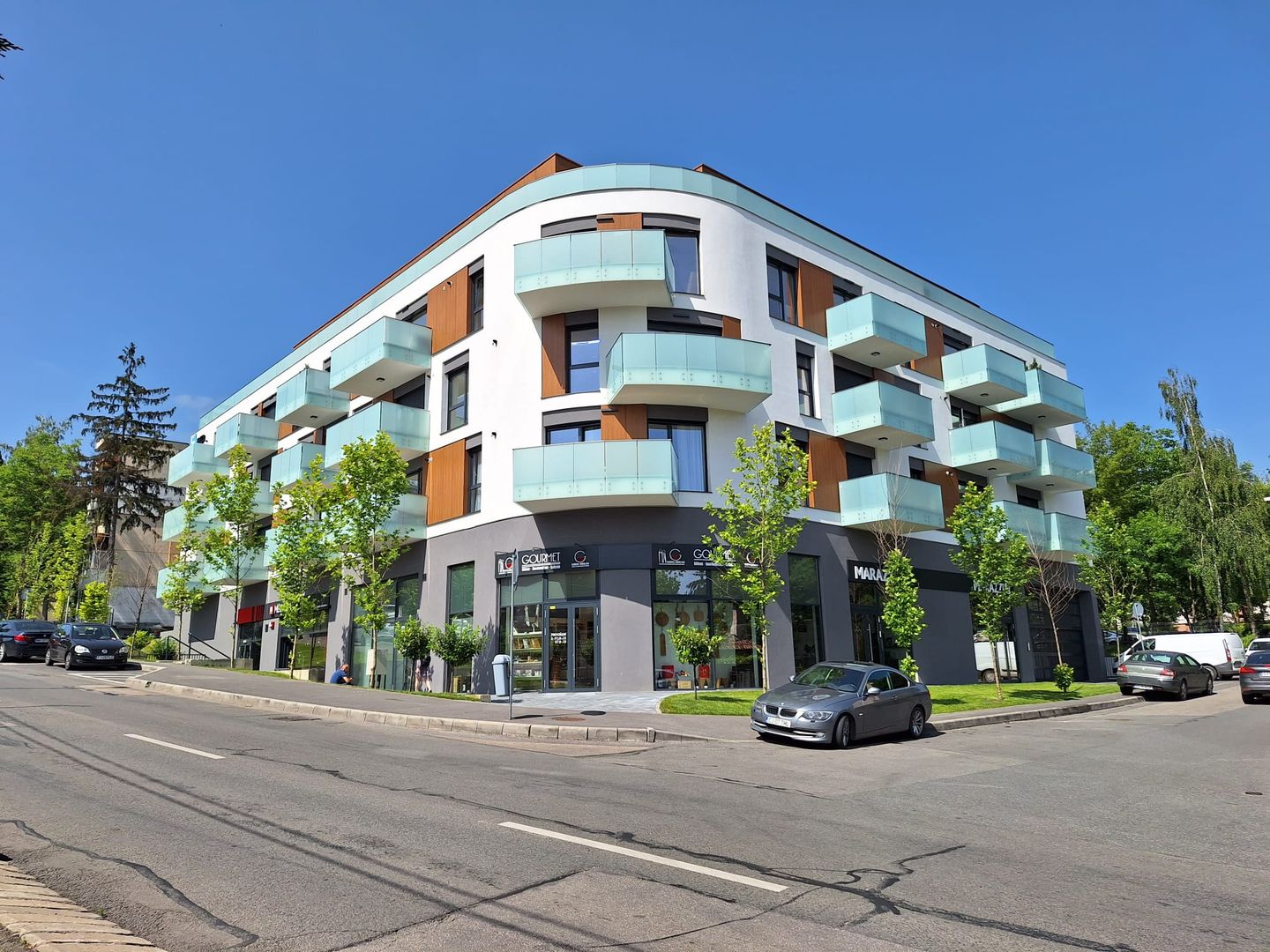UMF I Apartament 2 camere I str Louis Pasteur 48 I etaj 1 - Poză 1