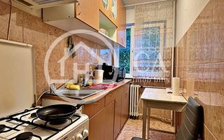 Apartament de vânzare cu 2 camere în zona Rogerius, Oradea - Poză 5
