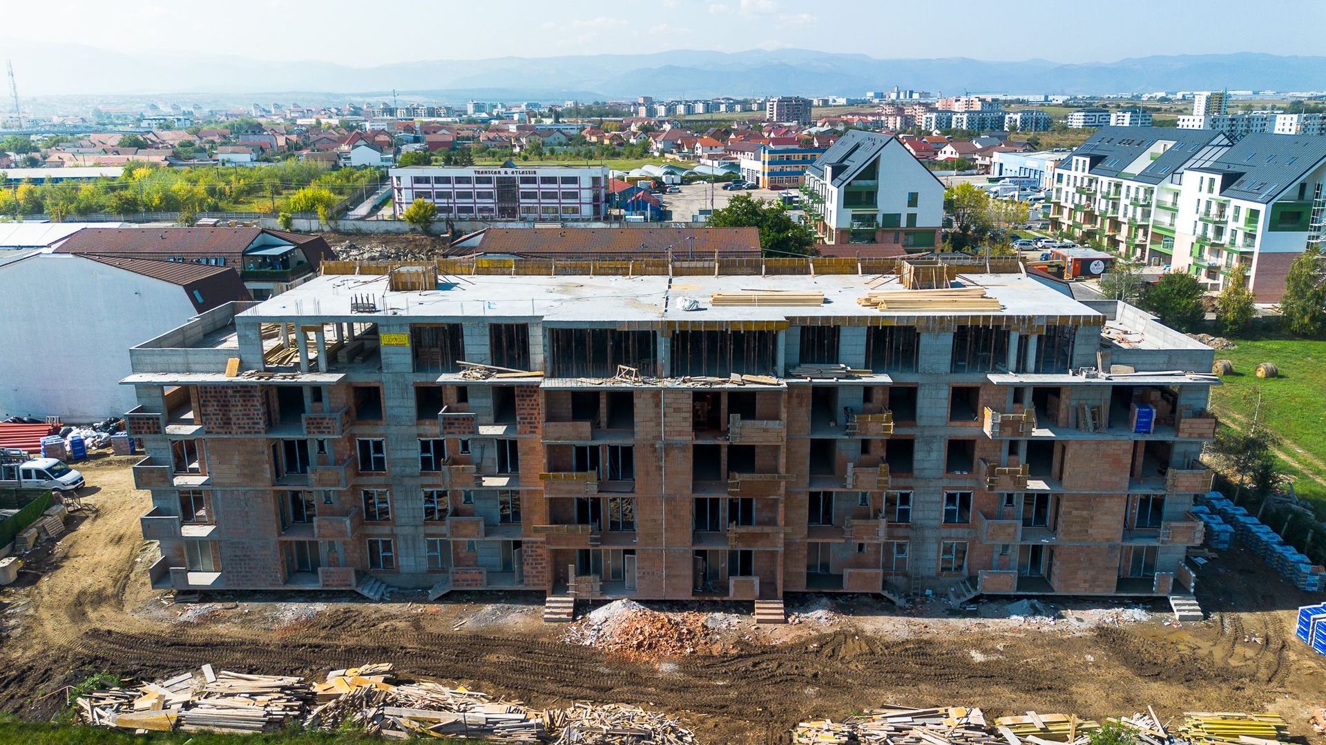 Perfect pentru investitie , apartament langa lac! - Poză 4