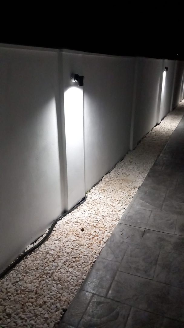 1\2 Duplex Utvin P+E,5 Camere,2 Bai,Toate Utilitatile - Poză 8