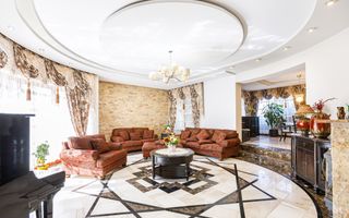 Casa deosebita cu teren de sport in zona semi centrala in Lugoj - Poză 5