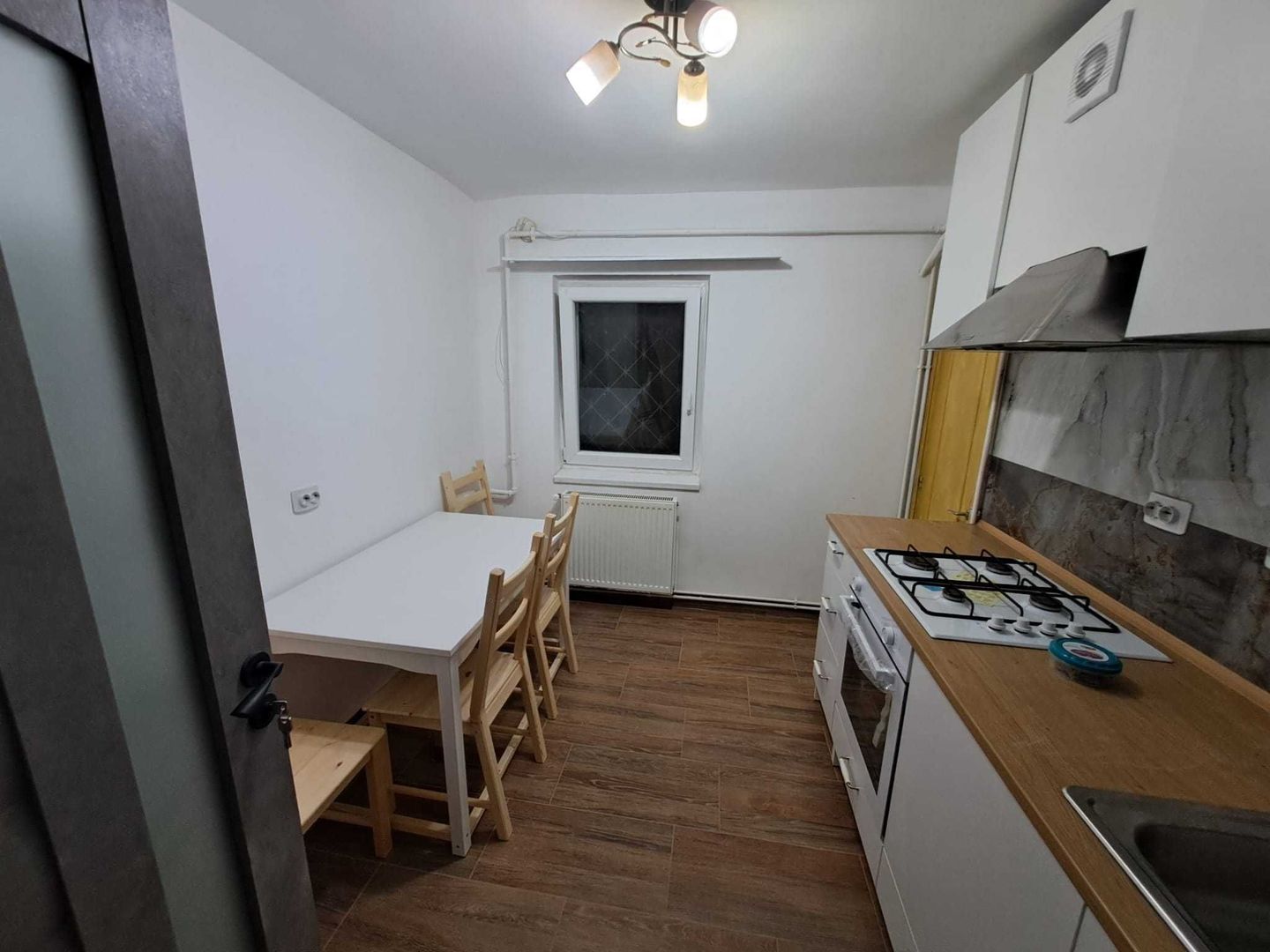 Odobescu | 3 Camere | Decomandat | Etaj Intermediar. - Poză 2