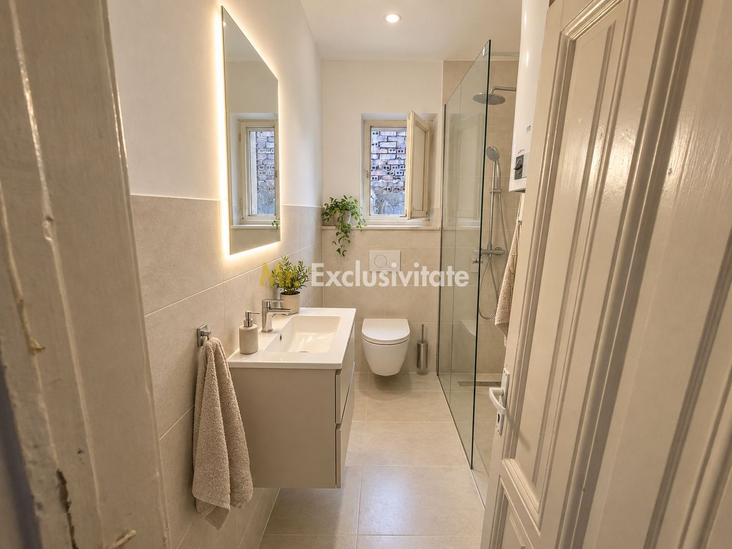 Apartament situat la et 2 într-o clădire interbelică - Poză 2