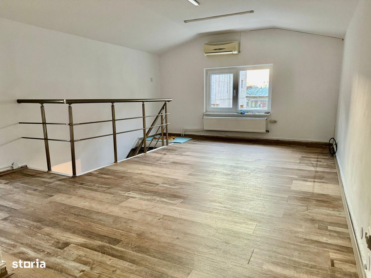 BRASADAS închiriază vila - zona Popa Nan, Calea Calarasilor. - Poză 4