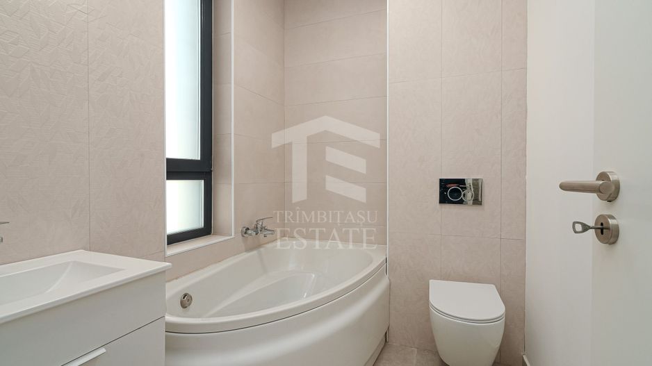 Case Finalizate P+1+M 140 mp  Curte+Parcare Sect 5  Dedeman Giurgiu - Poză 25