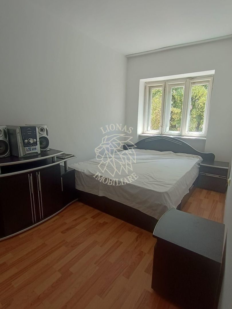 Apartament 3 camere-etaj 2-parcare- ideal investitie,  Ultracentral - Poză 3