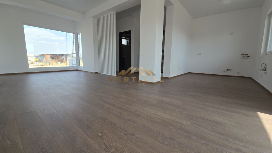 Super vila, super pozitie, 4 camere, 3 bai, Comuna Berceni - Poză 3