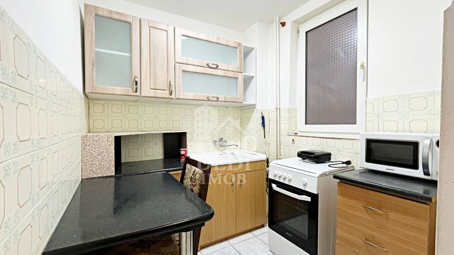 Apartament 2 camere de vânzare in zona Rogerius, Oradea - Poză 5