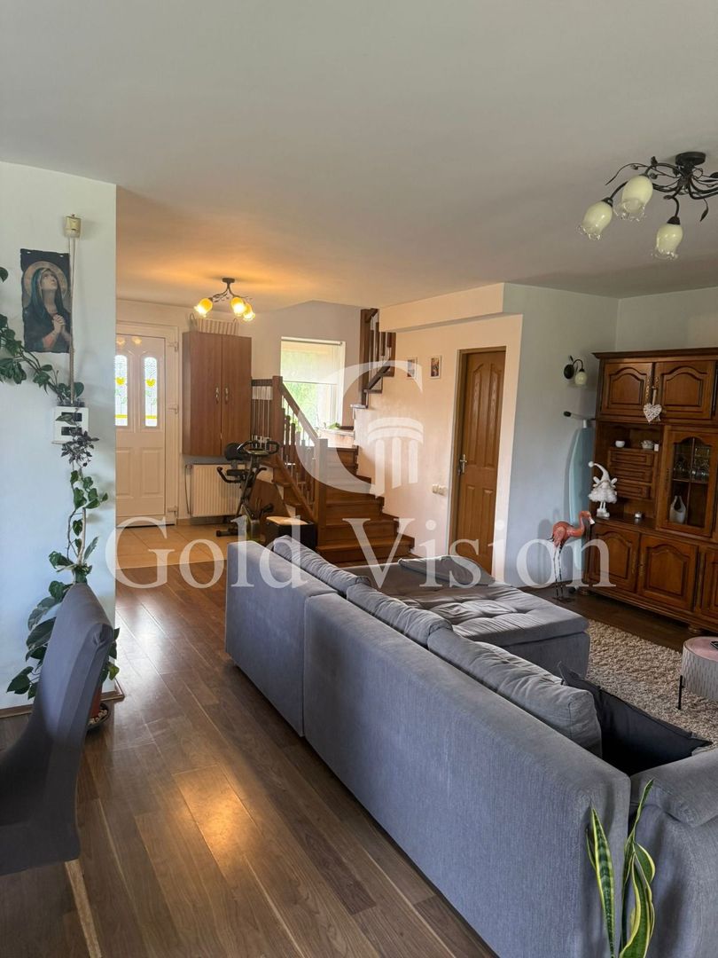 Casa de vanzare in Livezeni,Mures de 152 mp cu teren de 971 mp - Poză 5