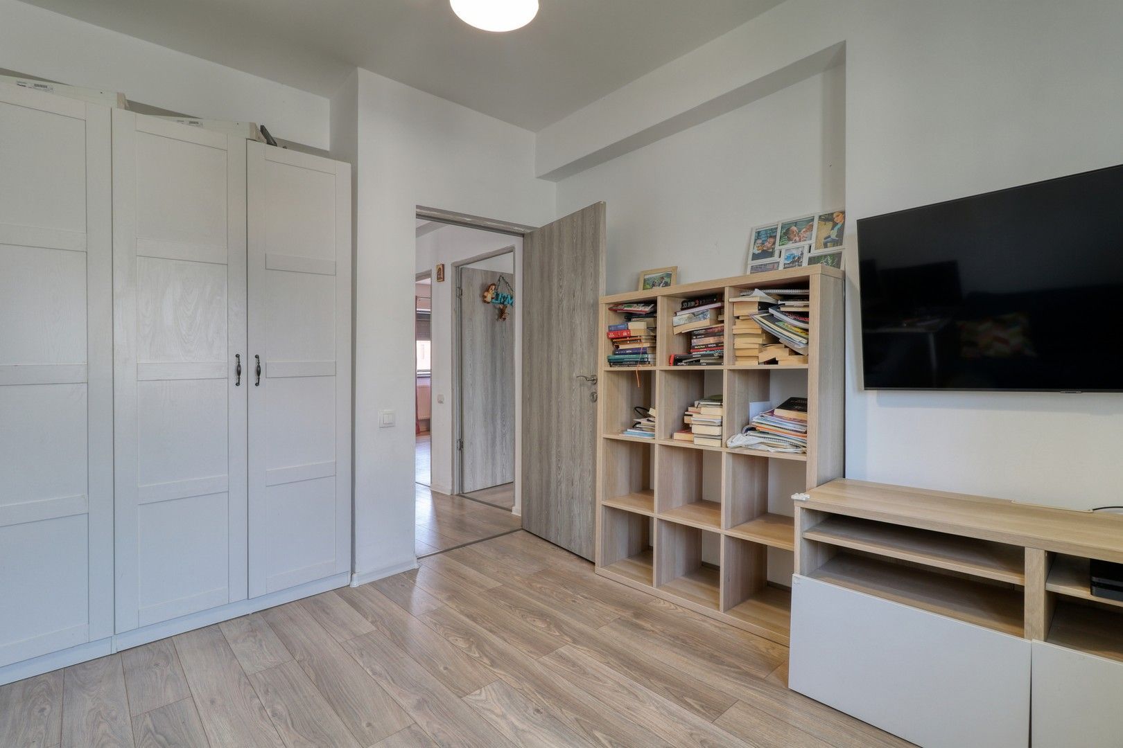 Tunari- Vilă individuală -4 camere si gradina- - Poză 22