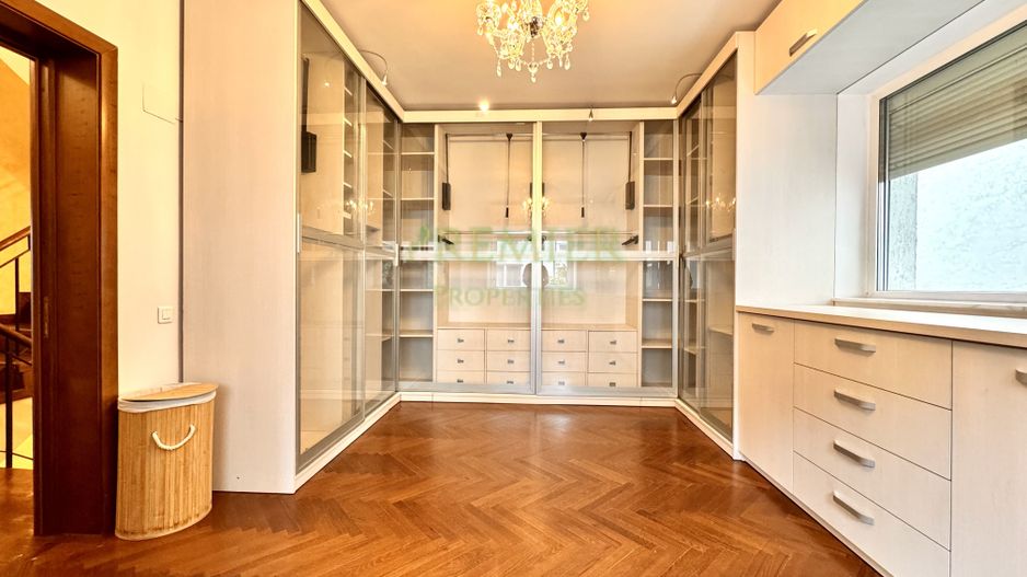 VILA 3 DORMITOARE SI DRESSING COMPLET MOBILATA SI UTILATA | HERASTRAU | - Poză 5