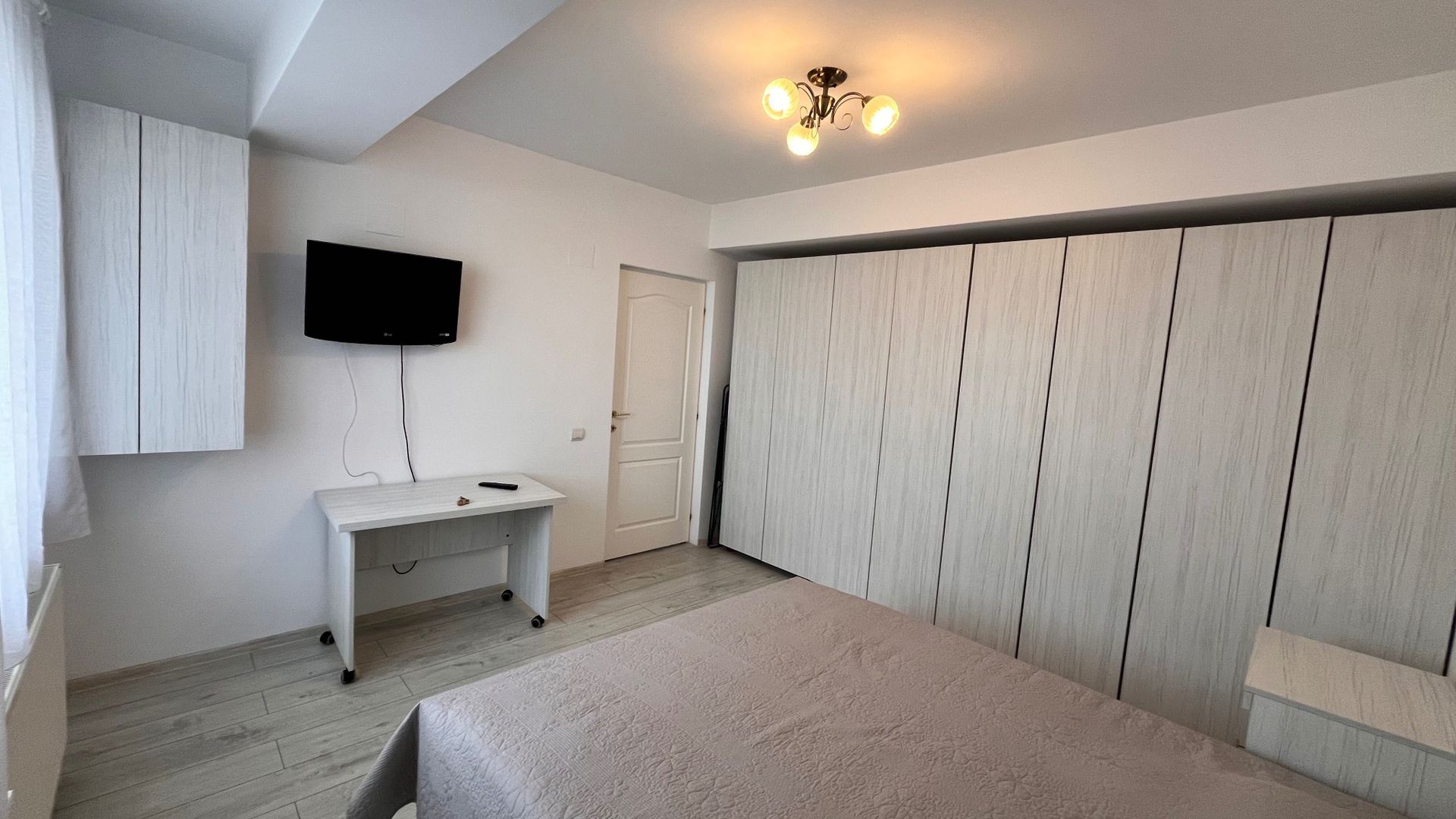 Vilă 3 camere | 100 mp utili | două curți | Tunari - Poză 5