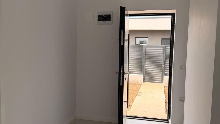 CASA INDIVIDUALA- AFUMATI, TEREN 260 MP, MUTARE IMEDIATA,COMISION 0% - Poză 5