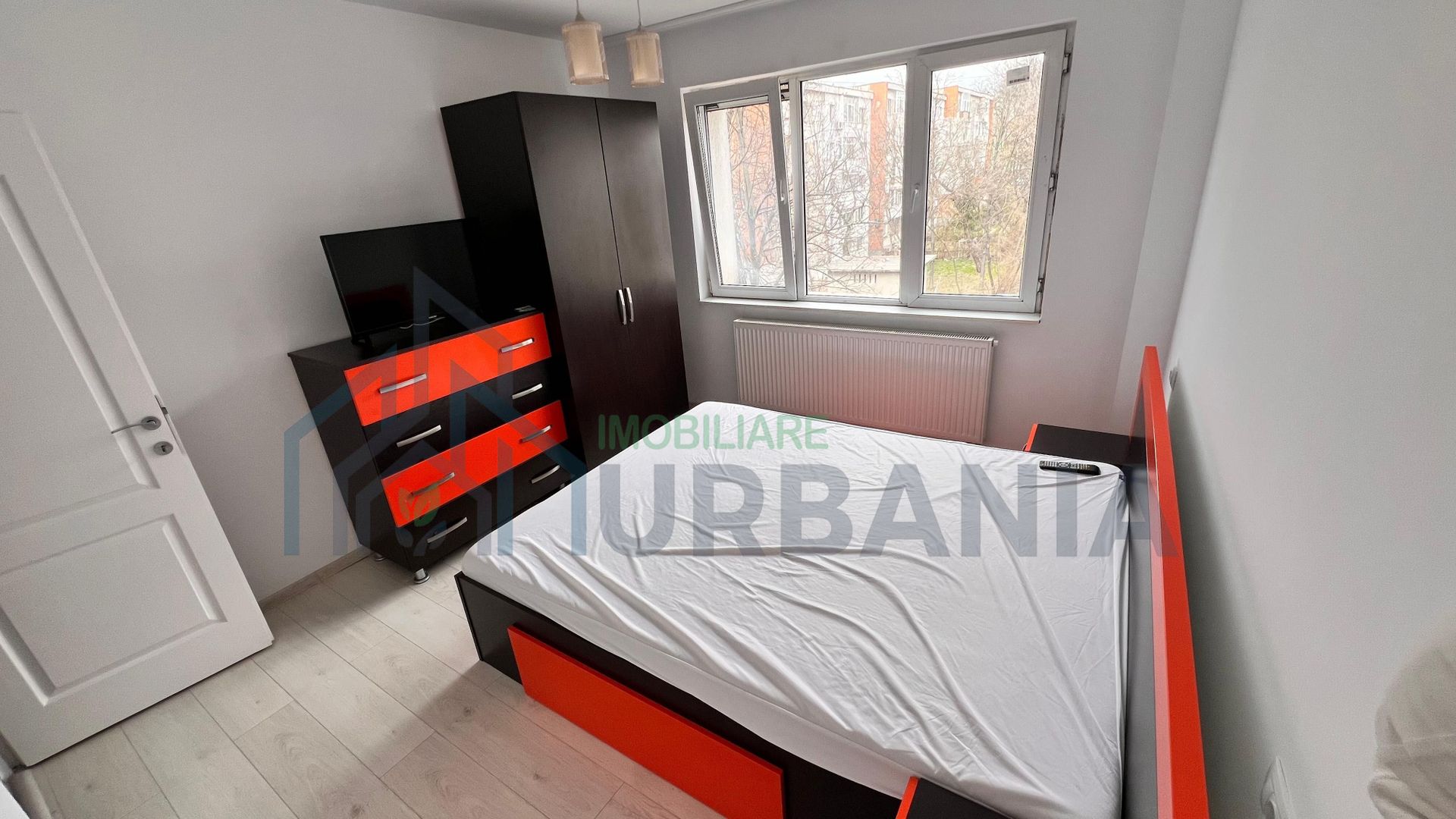 De inchiriat ap 3 camere decomandat Tătărași - Ciurchi - Tudor Center - Poză 2