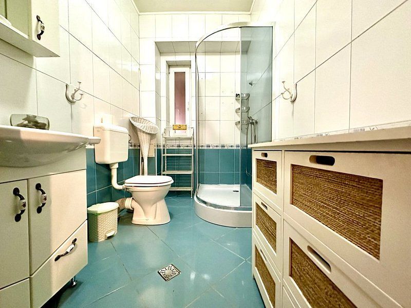 Casa la intrare în Ghiroda - Poză 32