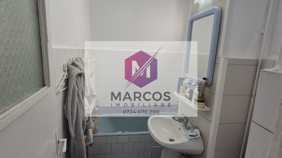 Vand apartament 1 camera Centru - Poză 10