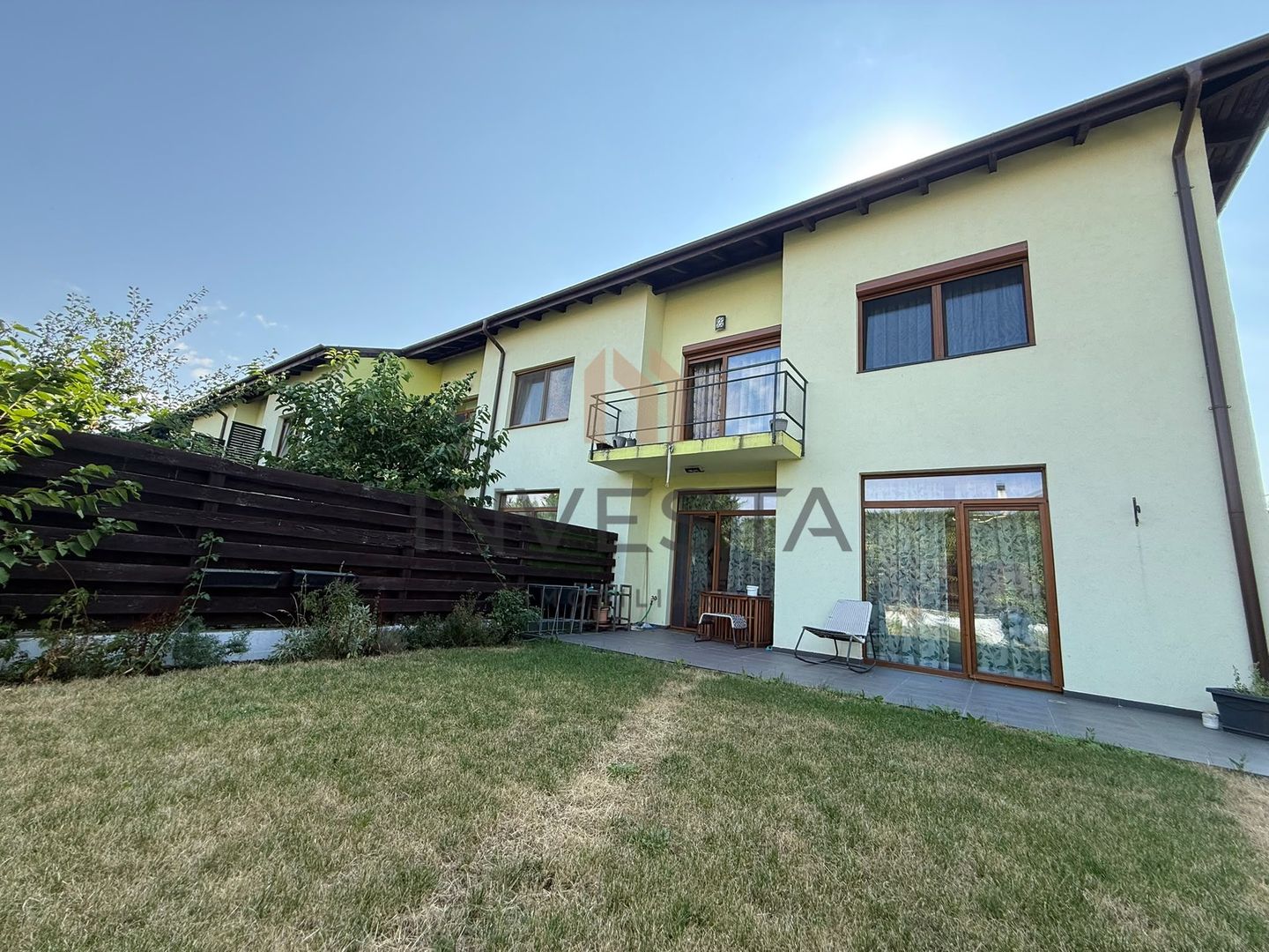 Duplex modern 120 mp utili de inchiriat, teren 293 mp, zona Borhanci! - Poză 1