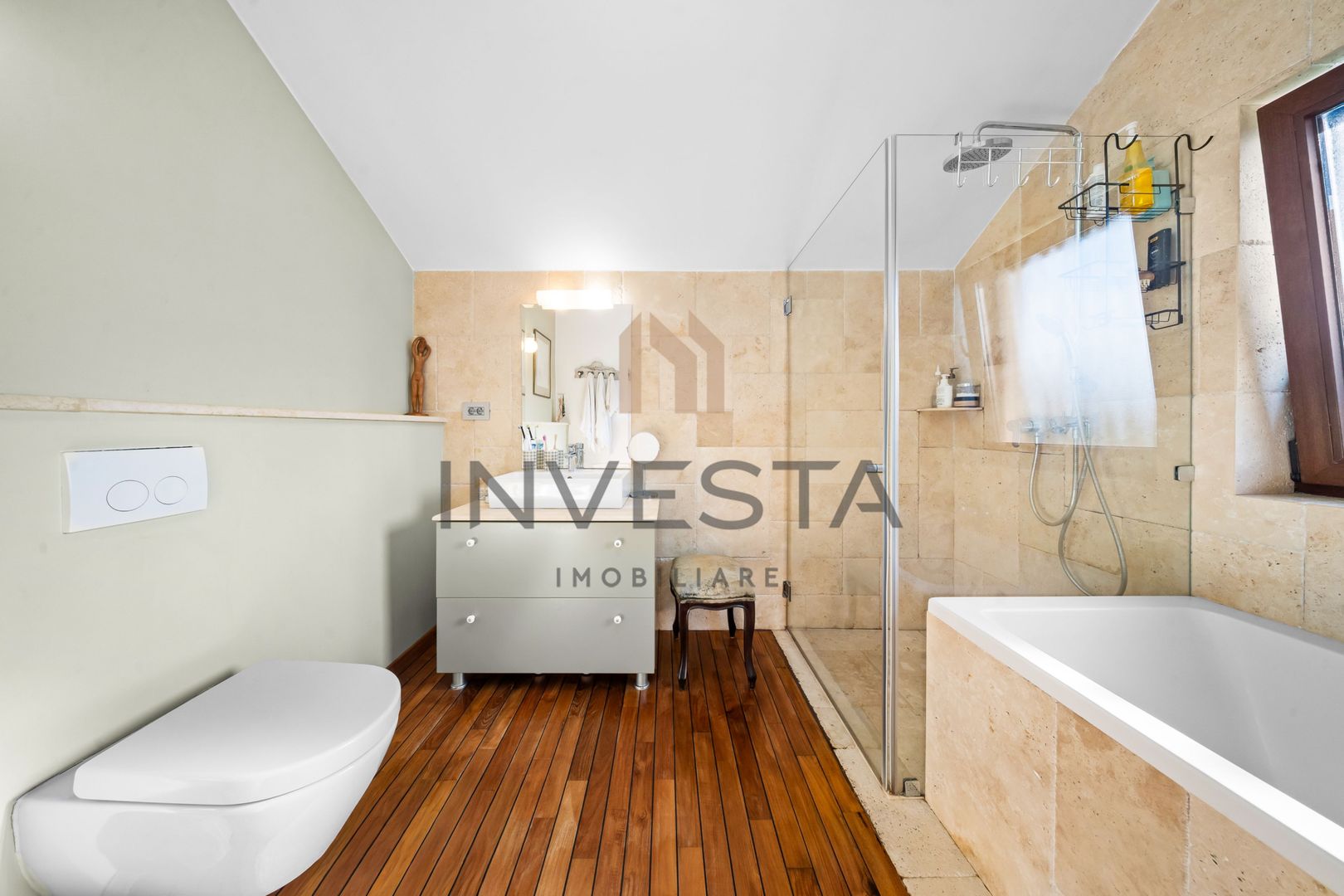 Casa individuala premium cu mansarda si gradina in Faget - Poză 15