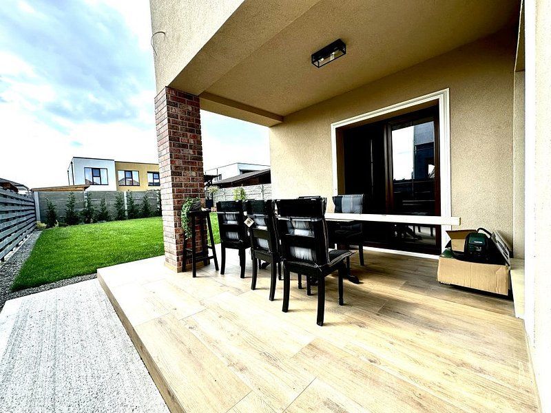 Design modern - casa in Dumbravita - Poză 38